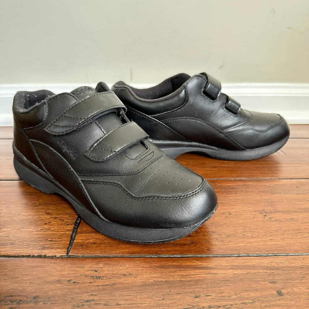 Propet Womens 9W Tour Walker Strap Leather Comfort Shoe Shock Absorbing Black